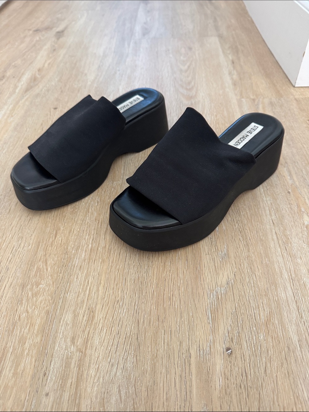 Steve Madden Black Platform Slide Sandals - Picture 6 of 8